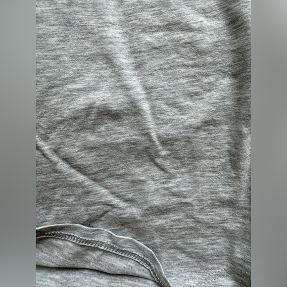 Lululemon Weekend Short Sleeve Mini Striped Heathered Grey Angel Wing 4 - Picture 3 of 7